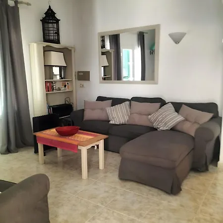 Abrils * Cala En Porter (Menorca)